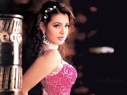 <b>Amisha</b><b>Patel</b>.jpg