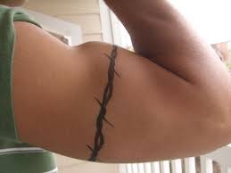 Tattoo - Barbed Wire Armband - via Daymix
