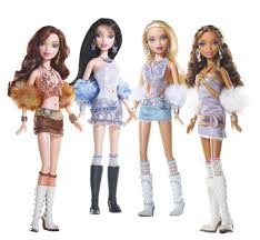 dolls certainly have an - via Daymix