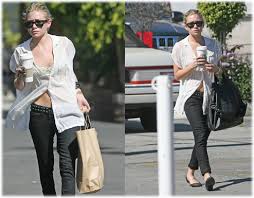 Ashley  Olsen   YSL Rive Gauche Bag