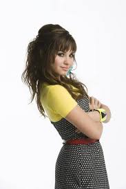 Demi Lovato goes into - via Daymix