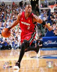 Image Dwyane Wade Shoes: What is he Picture