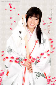 和服美女大图点击还原