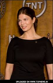 Jeanne Tripplehorn at 14th - via Daymix