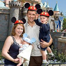Image <b>Melissa Joan Hart</b> celebrates her <b>...</b> Picture