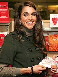 Image <b>Rania</b> is glamorous, brainy Picture