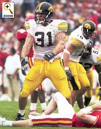 DE Matt Roth
