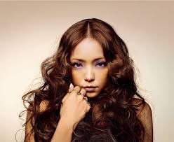 安室奈美恵、女性アーティスト