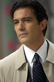 Image Biography for <b>Antonio Banderas</b> Picture