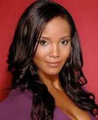 Shauntay Hinton Miss. - via Daymix