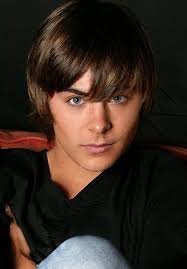 Zac Efron - via Daymix