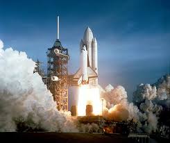 Space shuttle - via Daymix
