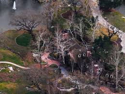 Neverland Ranch, Abandoned and - via Daymix
