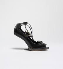 Image Arch Support » <b>Manolo Blahnik</b> Picture