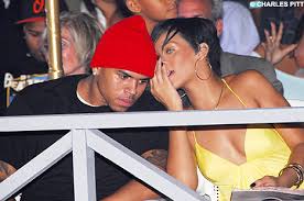 Rihanna Chris Brown - via Daymix