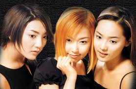 Beautiful Asian Girls - via Daymix