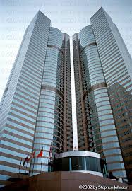 HK-skyscraper - via Daymix