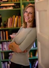 Chatting with Author Mary