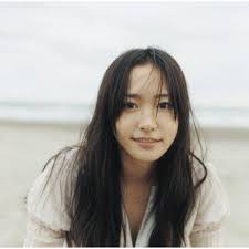 アーティスト名：新垣結衣