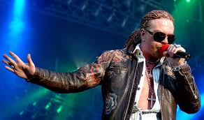 Image Tags: <b>Axl Rose</b>, Black Friday, Picture