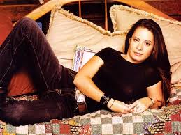 Image Tapeta: <b>Holly Marie Combs</b> j2 Picture