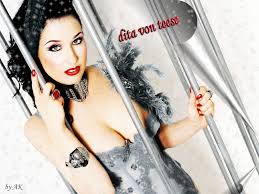 Image <b>Dita Von Teese</b> wallpapers Picture