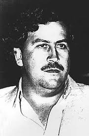 Pablo Escobar - via Daymix