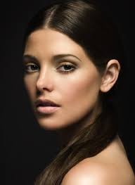 Ashley Greene Talks About - via Daymix