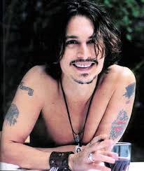 Johnny Depp: Johnny Depp - via Daymix