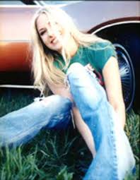 Holly Williams Image Daves Diary   8 2 05   holly Williams Interview Picture 7