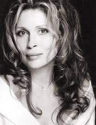Image It's <b>Faye Dunaway</b>! Picture