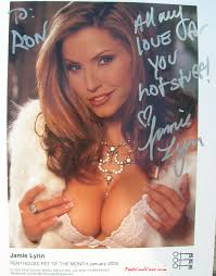 playmate of the month, - via Daymix