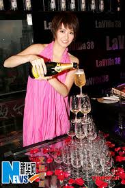 Image <b>Gigi Leung</b> celebrates birthday Picture