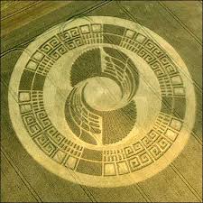 2009, under Crop Circle 1 - via Daymix