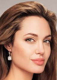 Angelina Jolie Photos - via Daymix