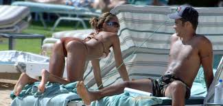 Jessica Alba x26s hot ass at the beach