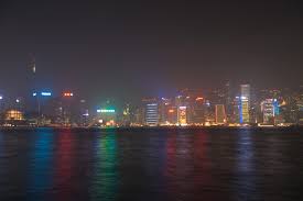 Even still, the Hong Kong - via Daymix