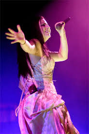 Amy Lee Picture 0