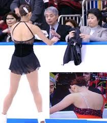 とりあえず安藤美姫で記事、