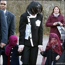 Michael Jackson and his - via Daymix