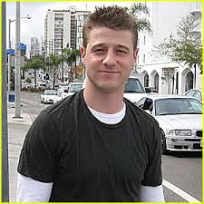 Image <b>Benjamin McKenzie</b> is Team Obama Picture