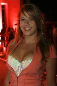 Jodie Sweetin to release - via Daymix