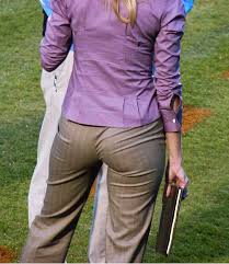 Love me some Erin Andrews. - via Daymix