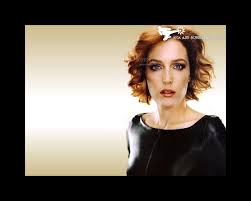 Image Screenshot 1 of <b>Gillian Anderson</b> <b>...</b> Picture