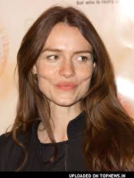 Image Saffron Burrows at "The Picture