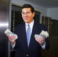 Dan snyder - via Daymix