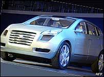 external image _40778601_gm_car203.jpg