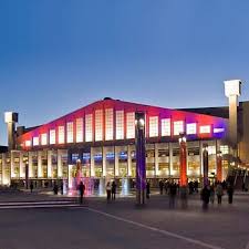 Wembley Arenas stage - via Daymix