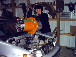Electric Vehicle Project - via Daymix
