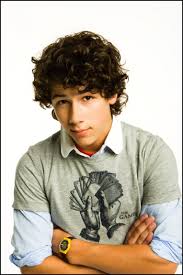 I pictured Nick Jonas. - via Daymix